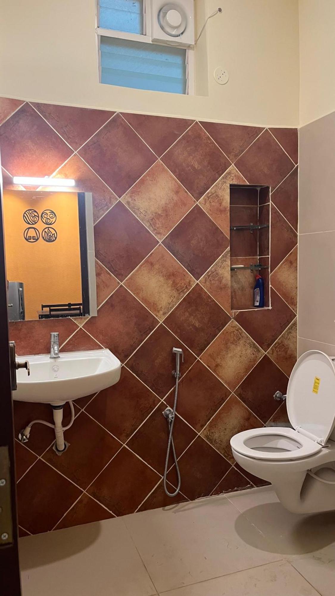 Guru Home Stay Near Sri Ramanasramam Tiruvannamalai Luaran gambar